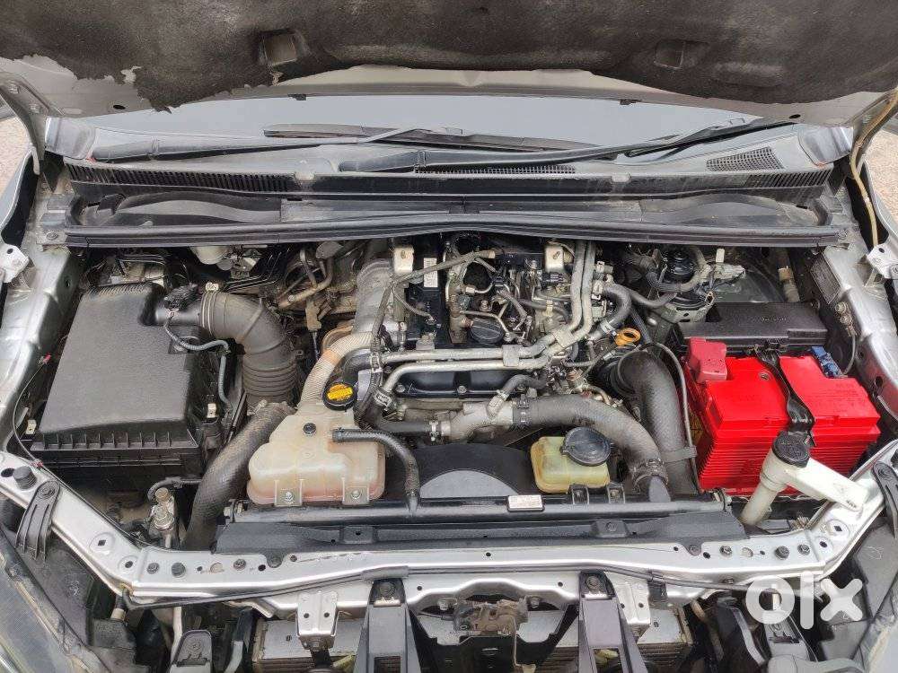 Toyota Innova Crysta 2.4 G Mt 7 Str, 2016, Diesel