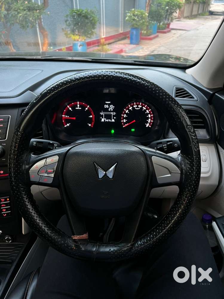 Xuv300 Diesel 2022 Only 34,000 Kilometer In Showdoom Condition