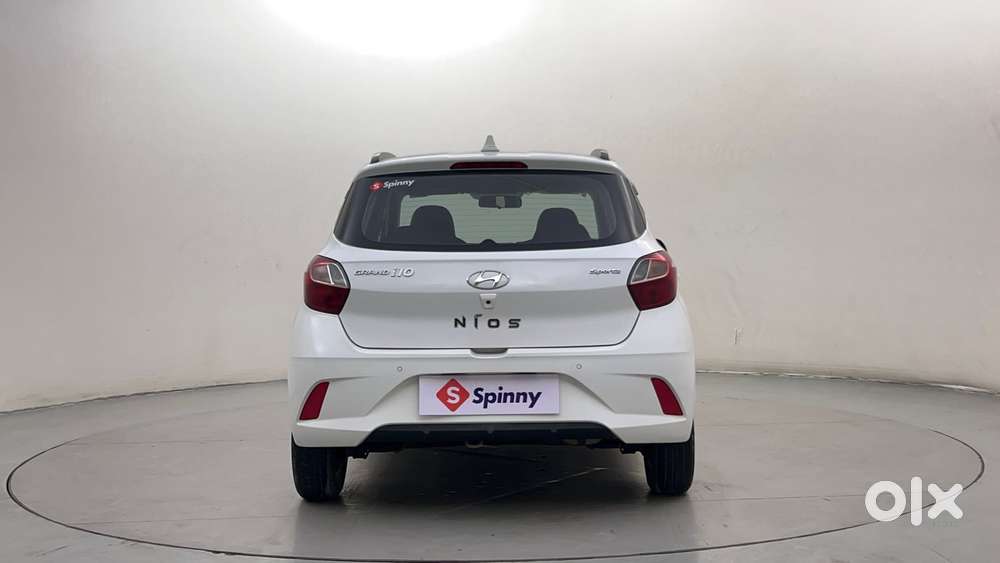 Hyundai Grand i10 Nios Sportz AMT 1.2 Kappa VTVT, 2021, Petrol