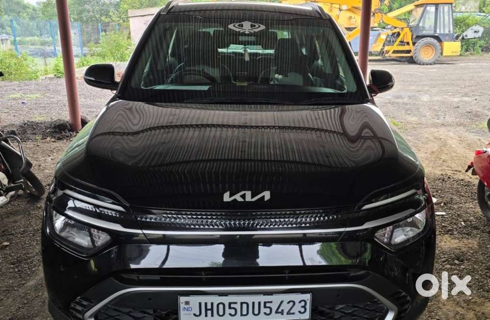 2024 Kia Carens 1.5 Petrol 7-str  Aurora Black Pearl  Under Warranty