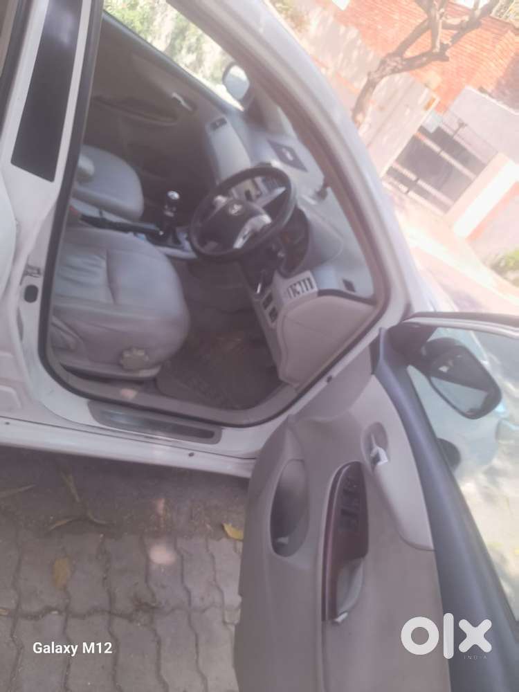 Toyota Corolla Altis, 2011, Diesel