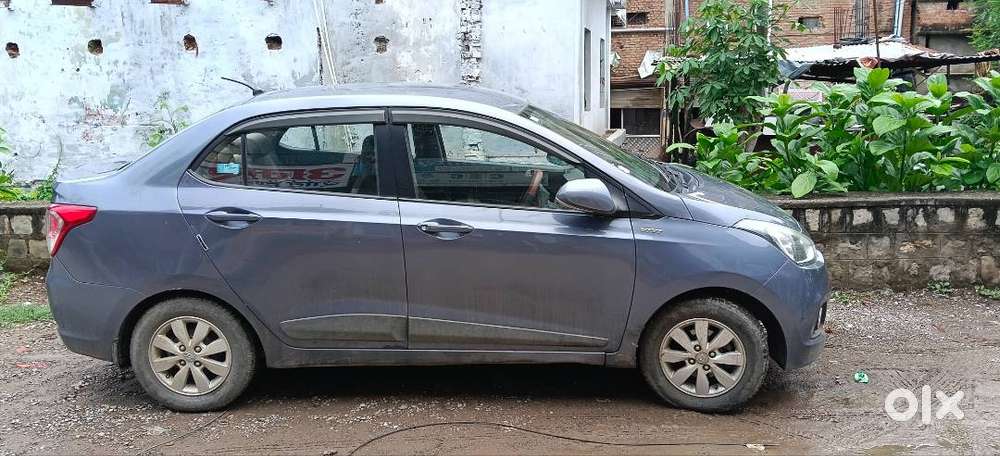 Hyundai Xcent 2015