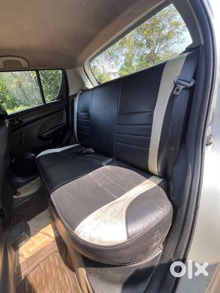 Maruti Suzuki Swift Lxi, 2014, Petrol