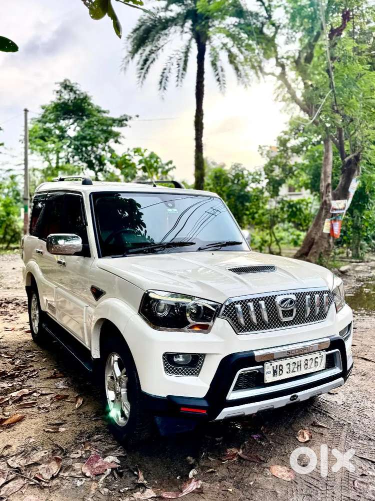 Mahindra Scorpio S10 2016 Diesel Lifetime Tax