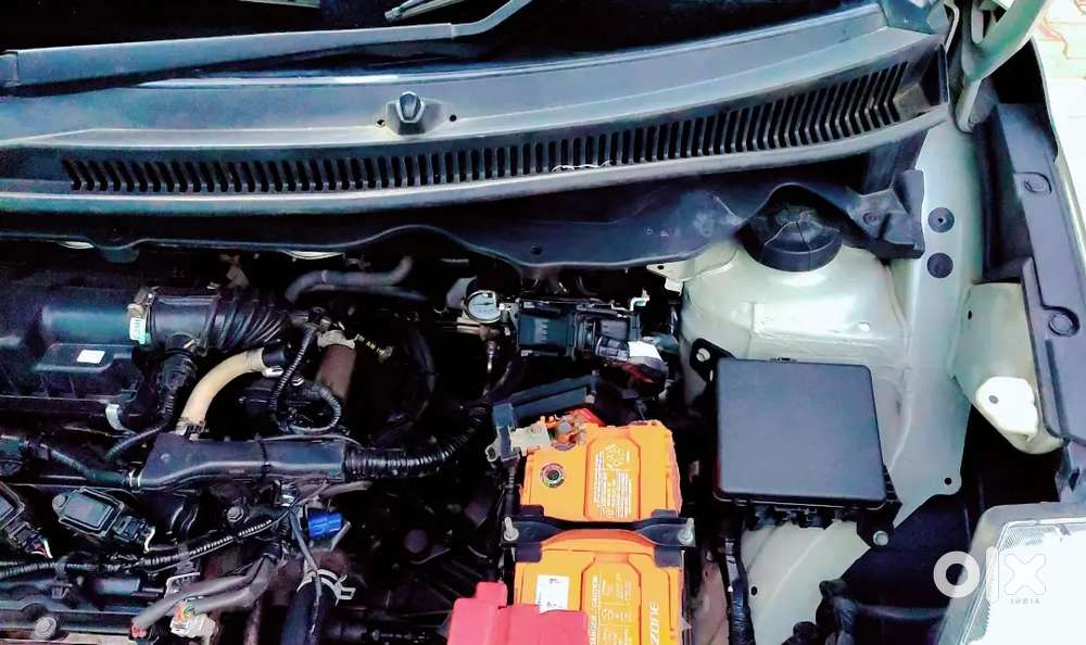 Ertiga Vxi Cng Petrol First Owner 57000 Chali Hai