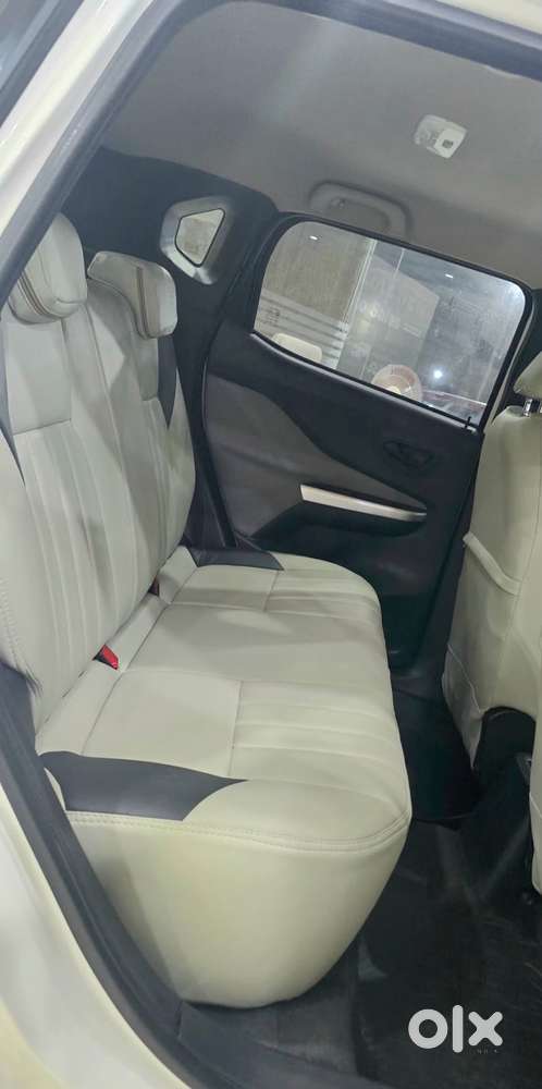 Nissan Magnite 1.0 Xv, 2023, Petrol