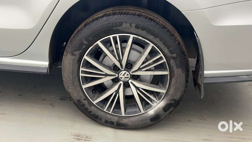 Volkswagen Vento Petrol Highline At, 2021, Petrol