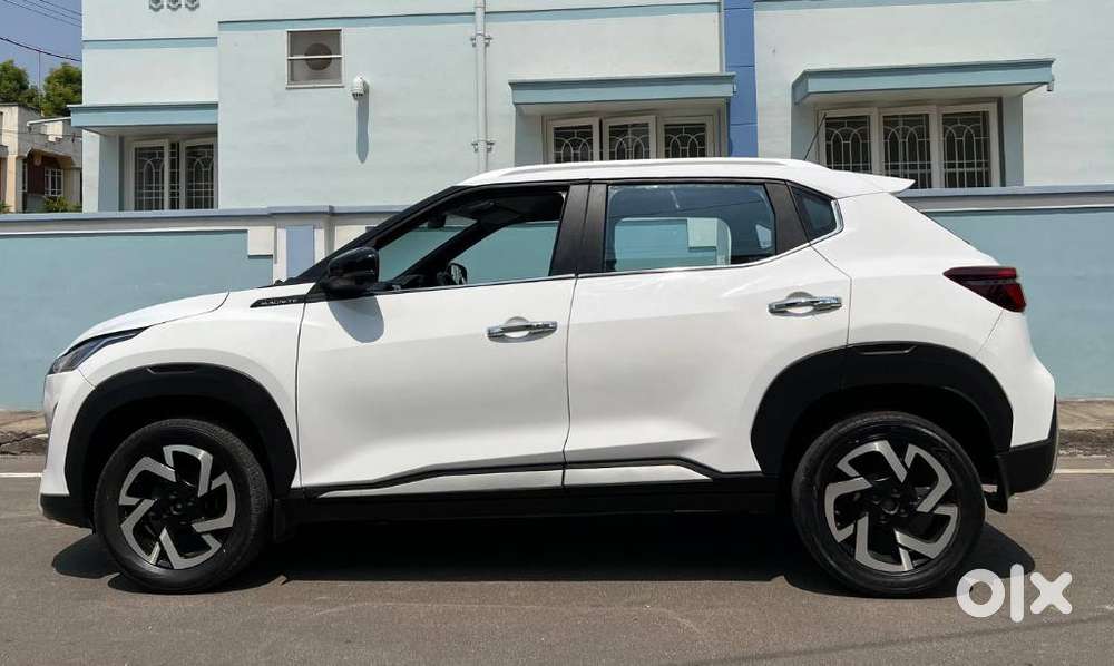 Nissan Magnite 1.0 Xv, 2022, Petrol