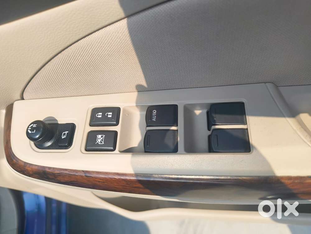 Maruti Suzuki Dzire 1.2 Zxi, 2019, Petrol