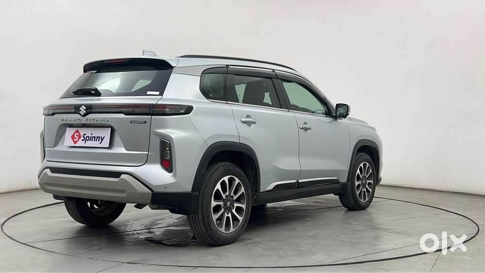 Maruti Suzuki Grand Vitara 1.5 Alpha Smart Hybrid At, 2022, Petrol