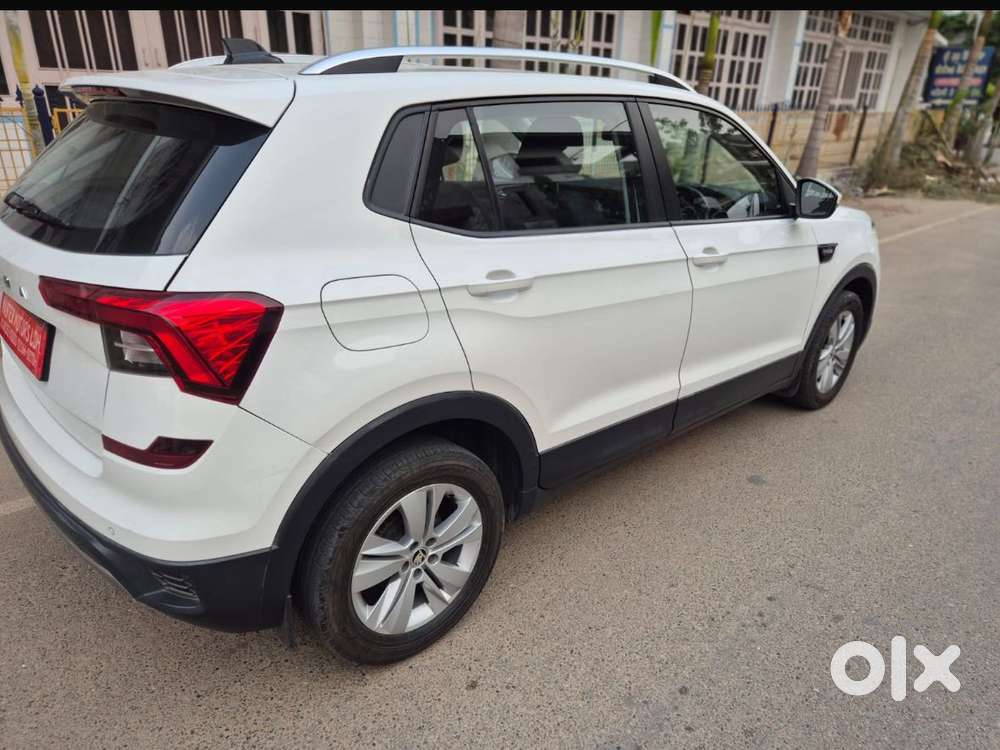 Skoda Kushaq 1.0 Tsi Ambition At, 2023, Petrol
