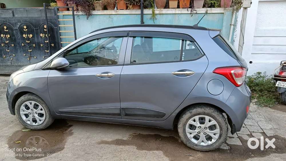 Hyundai Grand I10 2013 Petrol 83700 Km Driven