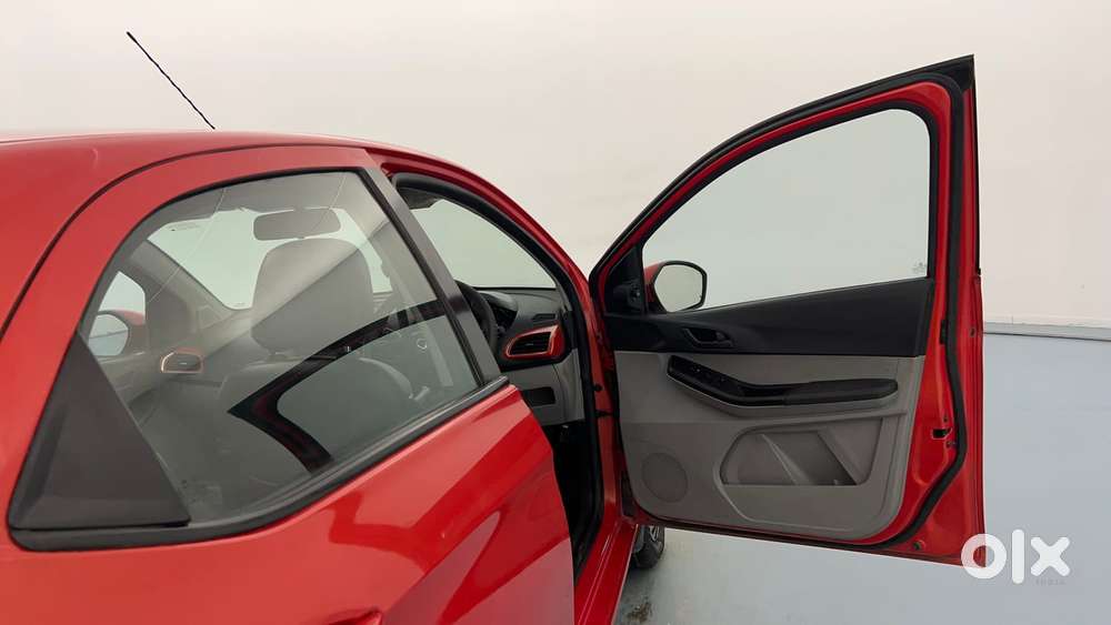 Tata Tiago Xz, 2021, Petrol