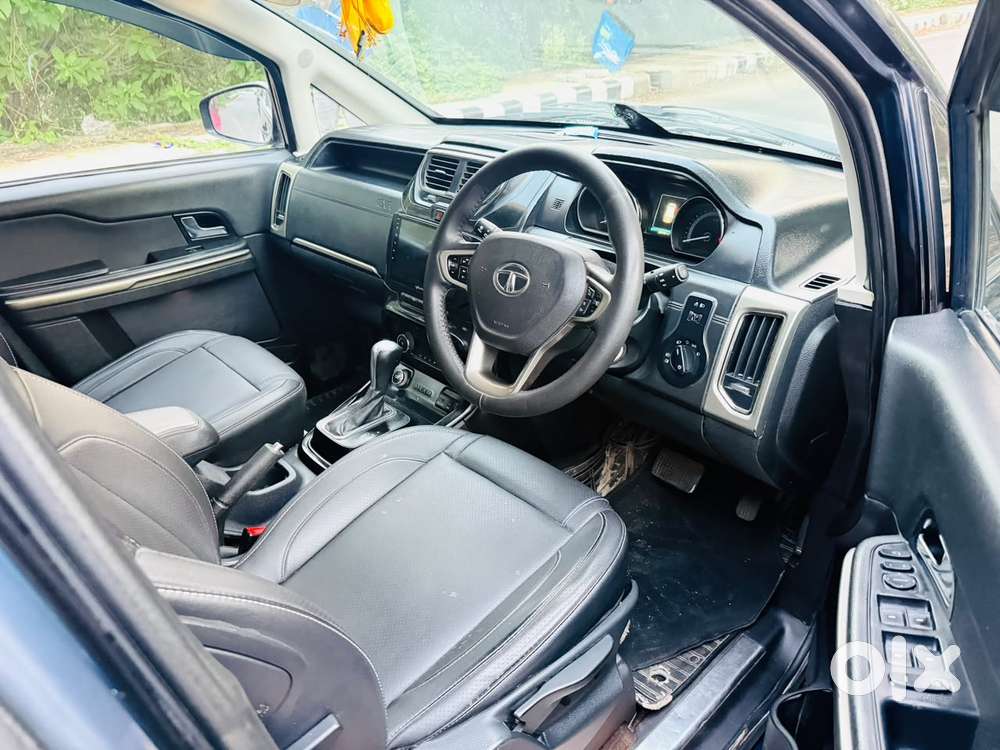 Tata Hexa 2.2 Xta 4x2 7 Str Dual Tone, 2018, Diesel