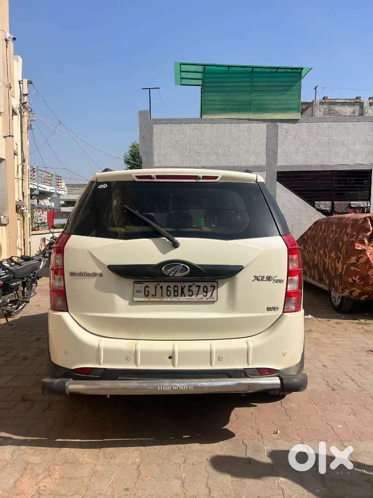 Mahindra Xuv500 2015 Diesel 124000 Km Driven