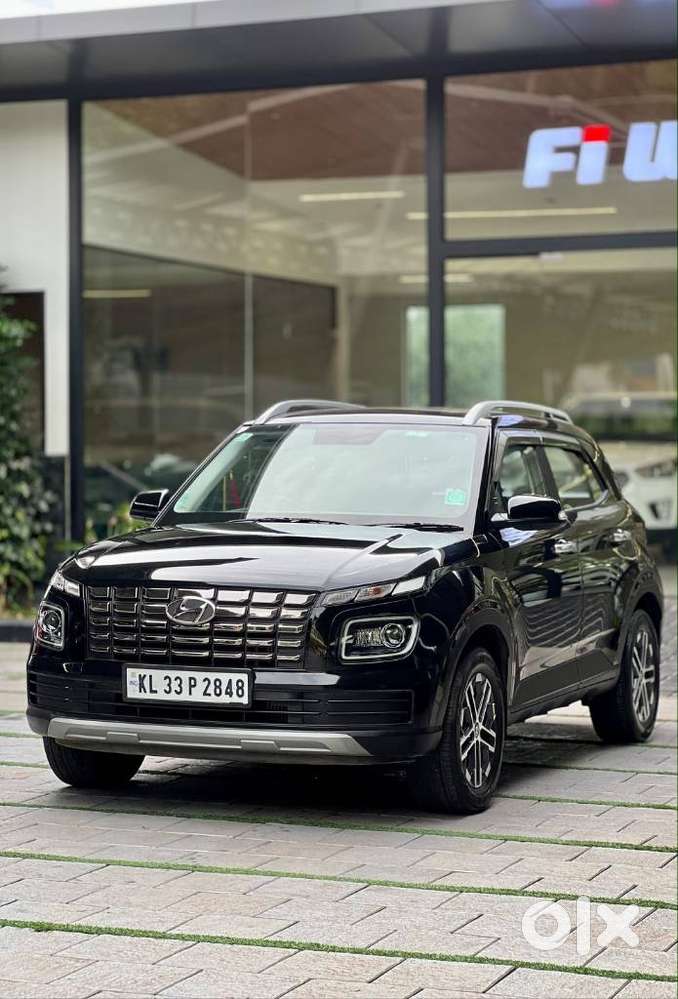 Hyundai Venue Sx Opt Turbo, 2022, Petrol