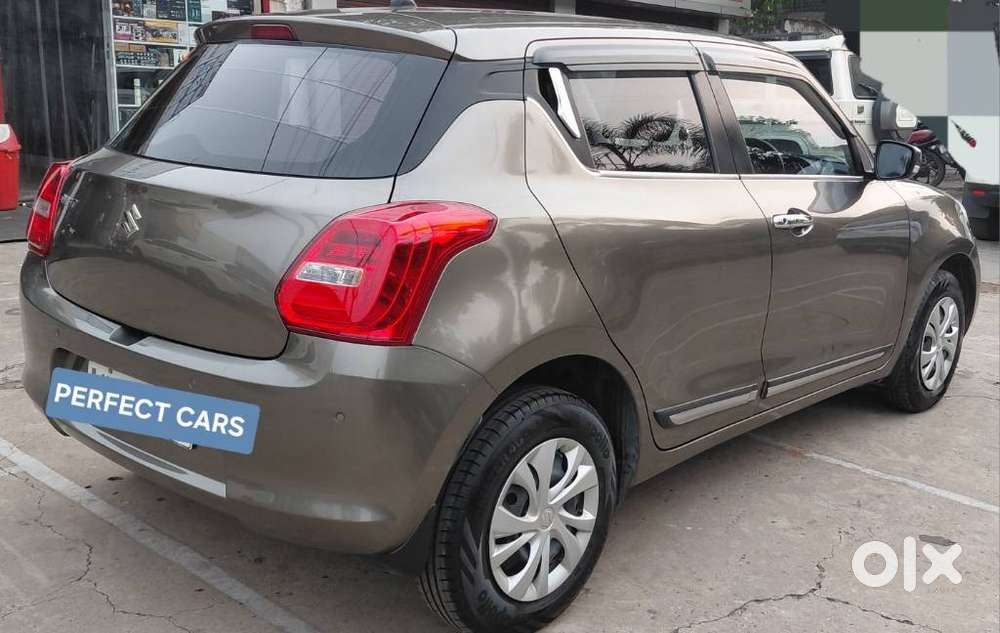 Maruti Suzuki Swift Vxi + Manual, 2023, Petrol
