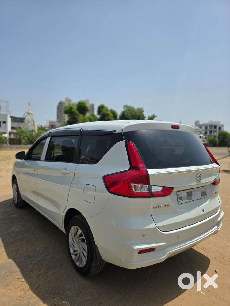 Maruti Suzuki Ertiga Lxi Shvs, 2025, Petrol
