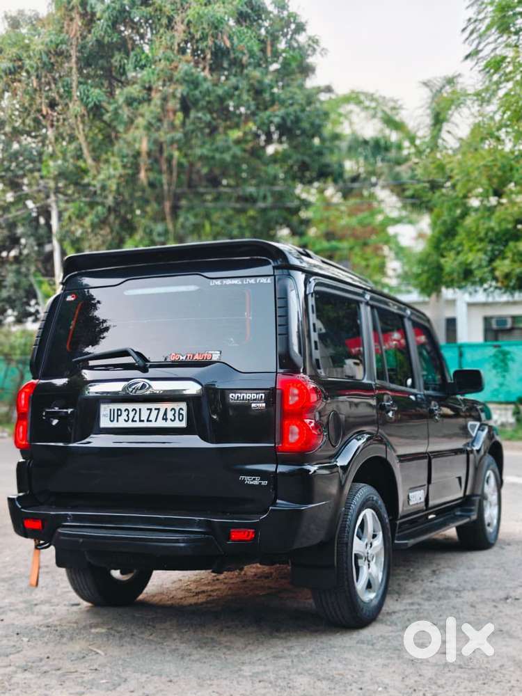 Mahindra Scorpio Classic 2.2 S 11 Mt 7 Str, 2021, Diesel
