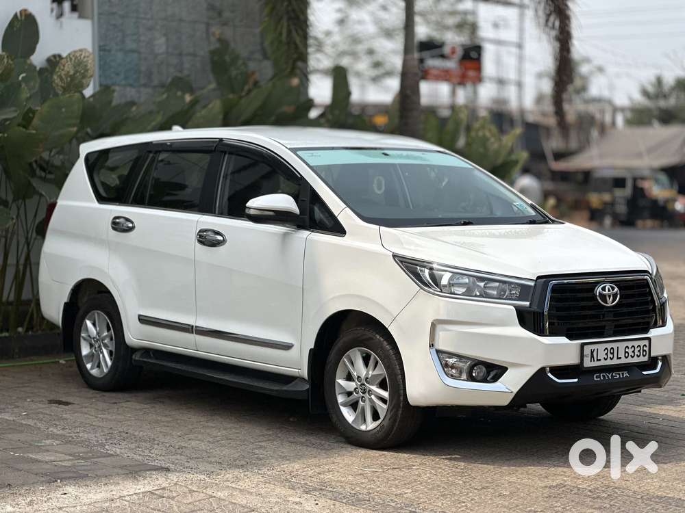 Toyota Innova Crysta