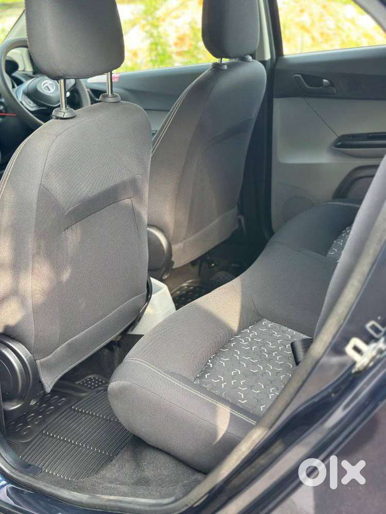 Tata Tiago 1.2 Revotron Xta, 2022, Petrol