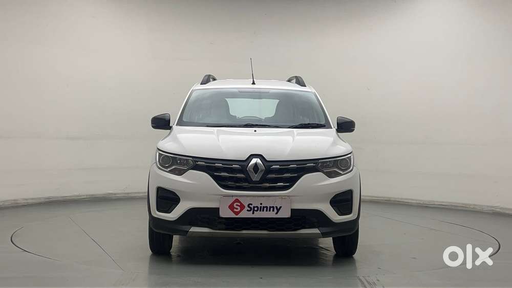 Renault Triber Rxt, 2023, Petrol