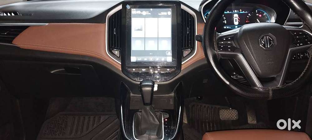 Mg Hector Plus 1.5 Hybrid Sharp Turbo 6 Str, 2022, Petrol