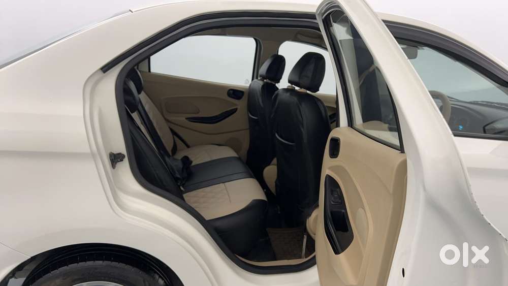 Ford Figo Aspire Titanium, 2021, Petrol
