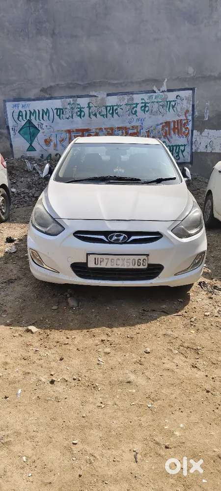 Hyundai Verna 2012 Diesel 90000 Km Drive