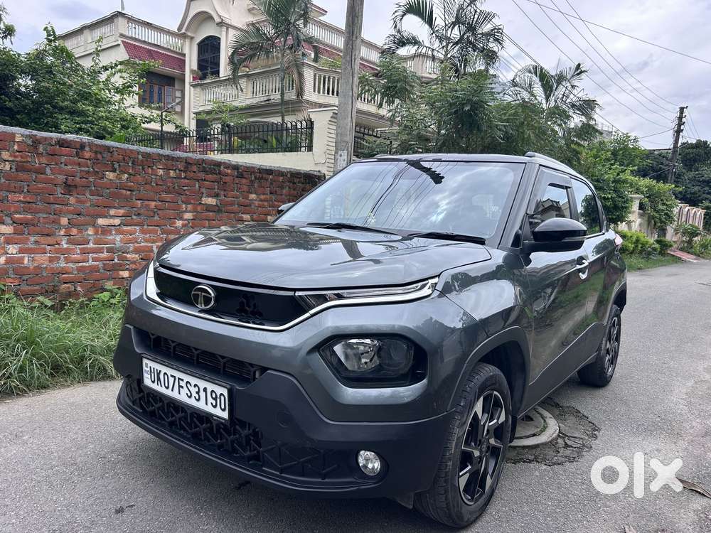 Tata Punch 1.2 Revotron Creative Ira Dual Tone, 2024, Petrol