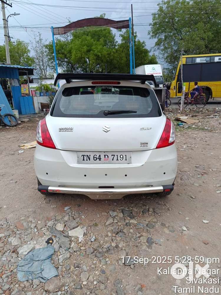 Maruti Suzuki Swift 2012 Diesel Well Maintained