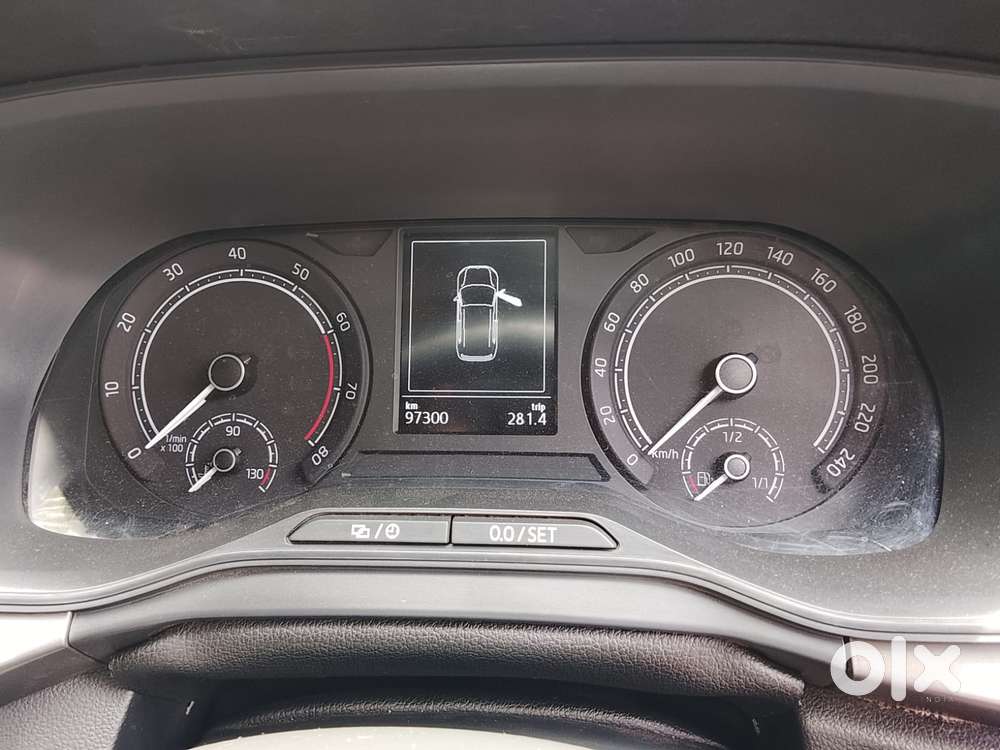 Skoda Kushaq 1.0 Tsi Ambition, 2021, Petrol