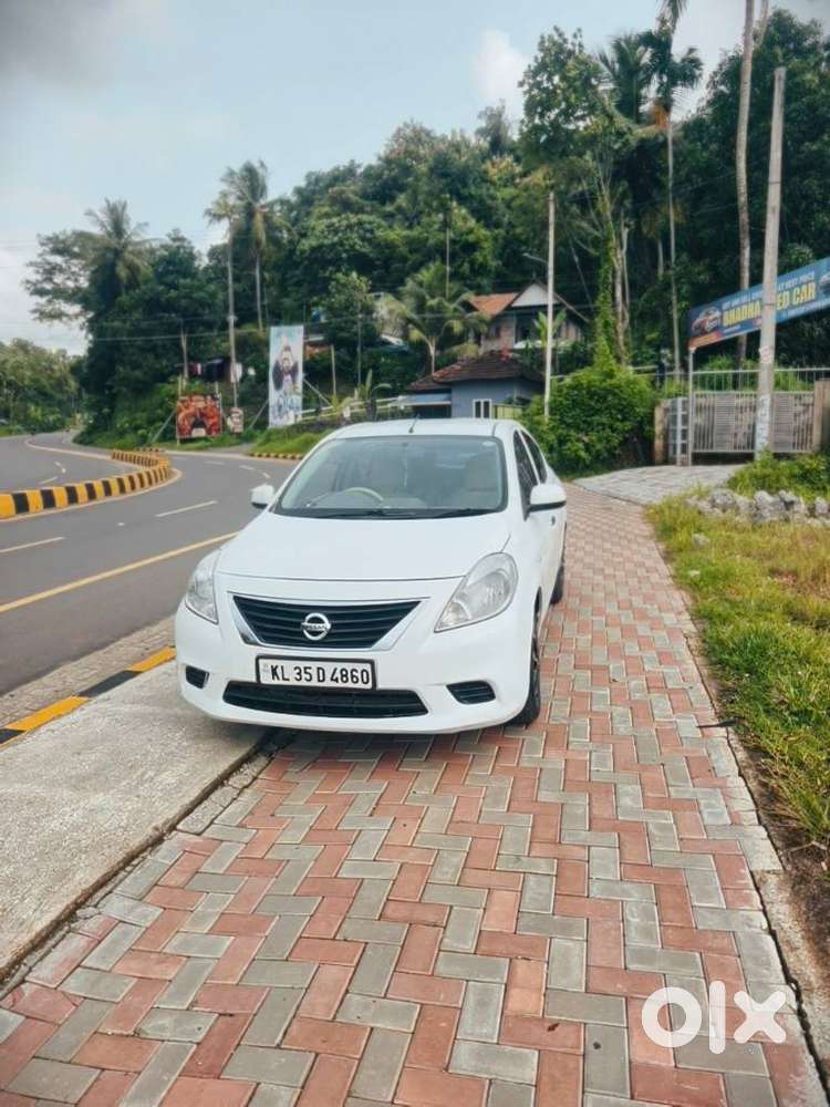 Nissan Sunny, 2012, Diesel