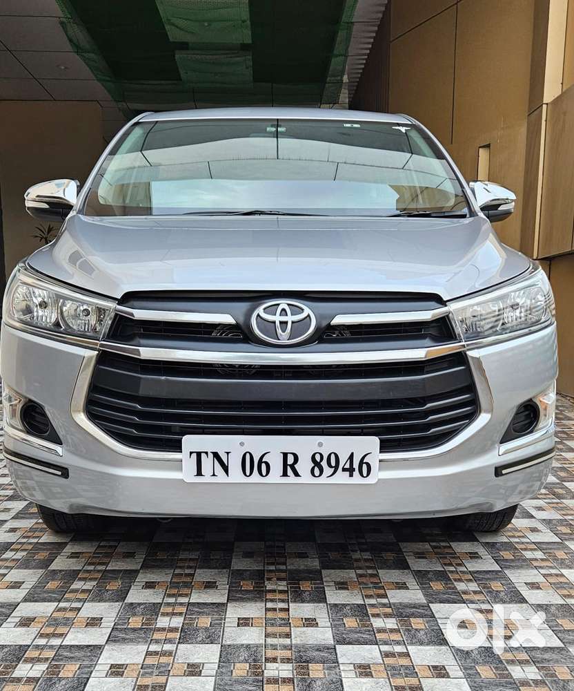 Toyota Innova Crysta 2.4 G Plus Mt 8 Str, 2016, Diesel
