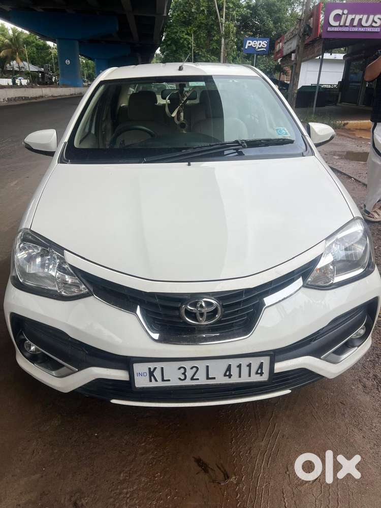 Toyota Etios 1.5 V, 2017, Petrol