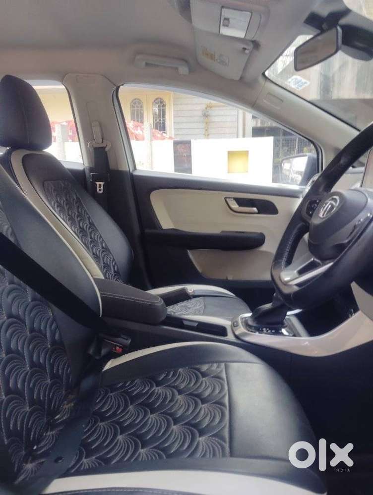 Tata Altroz Xz, 2023, Petrol