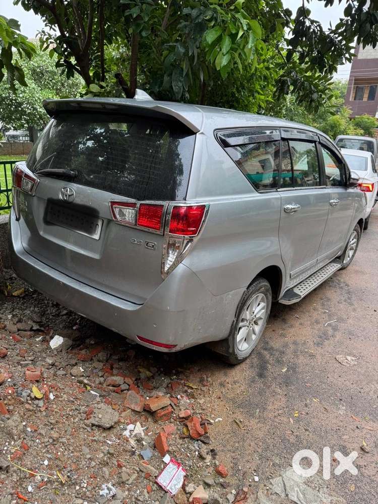 Toyota Innova Crysta 2019