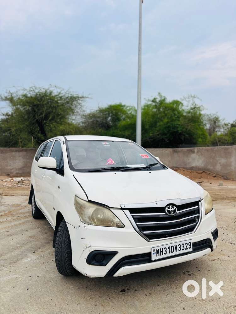 Toyota Innova Diesel 2012