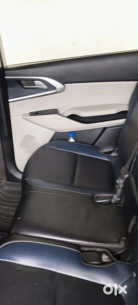Kia Carens 1.5 Premium 2023