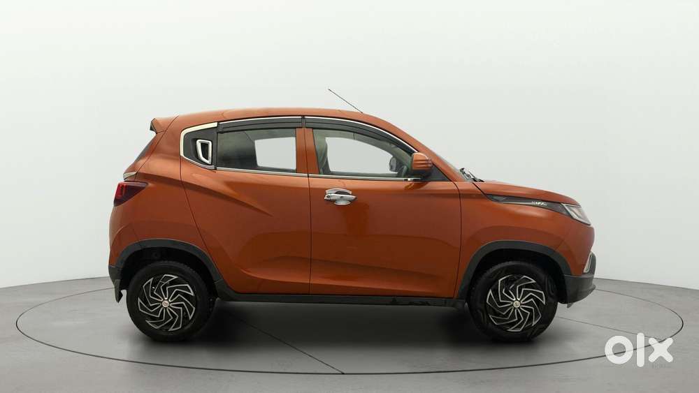 Mahindra Kuv 100 Mfalcon G80 K4 5str, 2016, Petrol