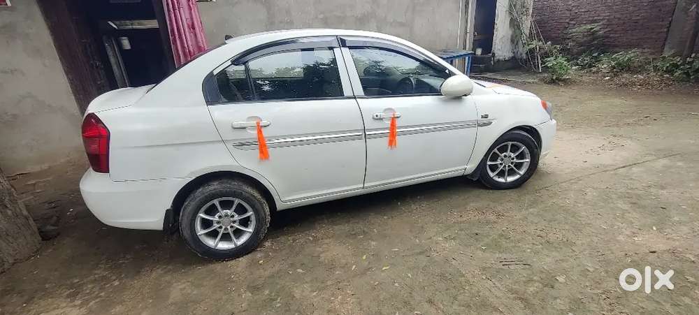 Valid Till 2030 Hyundai Verna 2011 Diesel Well Maintained