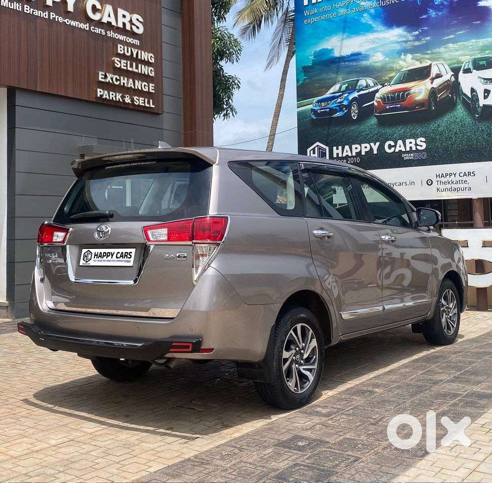 Toyota Innova Crysta G 8 Str, 2022, Diesel