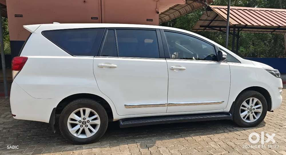 Toyota Innova Crysta 2016 Diesel 2.8 G Automatic