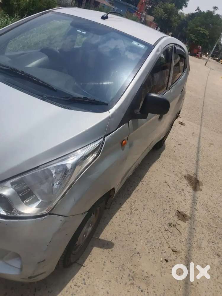 Hyundai Eon Era 2014 Petrol Cng Market Feeting