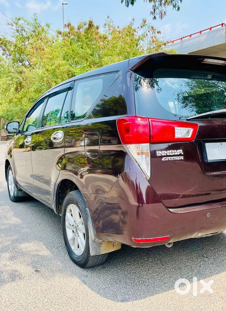 Toyota Innova Crysta 2.7 Gx At 8s, 2018, Petrol