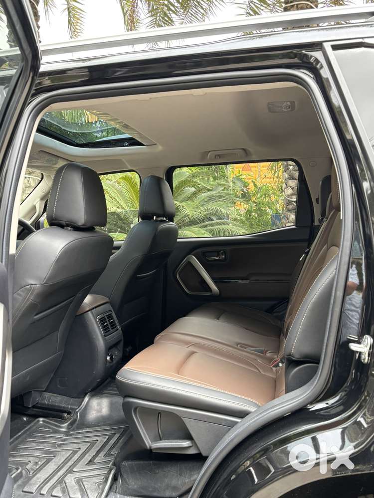 Mahindra Scorpio N Z8 Select Diesel At 2wd 7-seater, 2026, Diesel