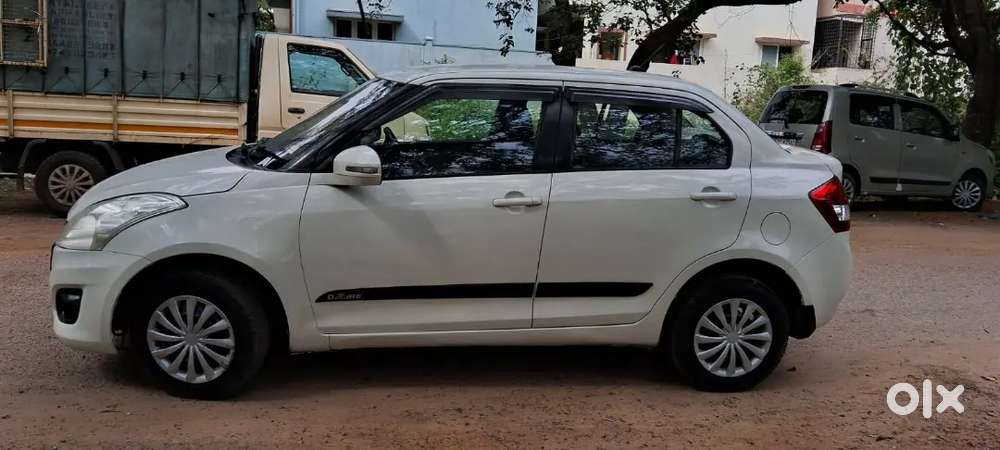 Maruti Suzuki Dzire 1.2 Vxi 2015