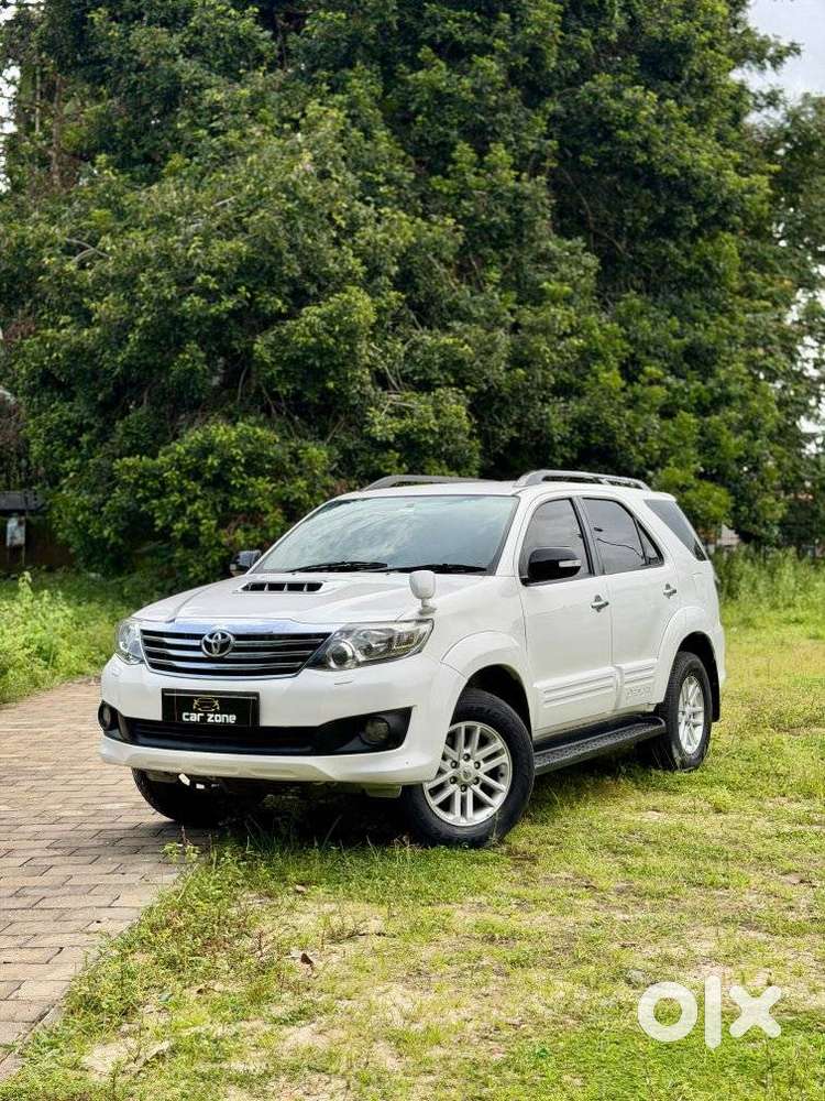 Toyota Fortuner 3.0 4x4 Manual, 2014, Diesel