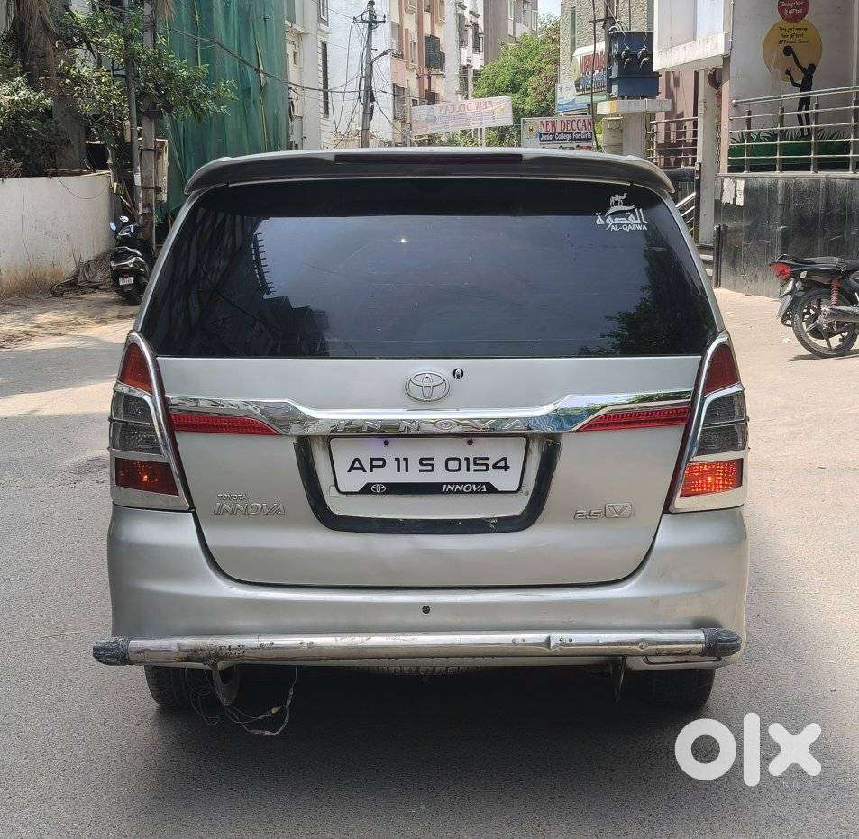 Toyota Innova 2.5 V 7 Str, 2006, Diesel