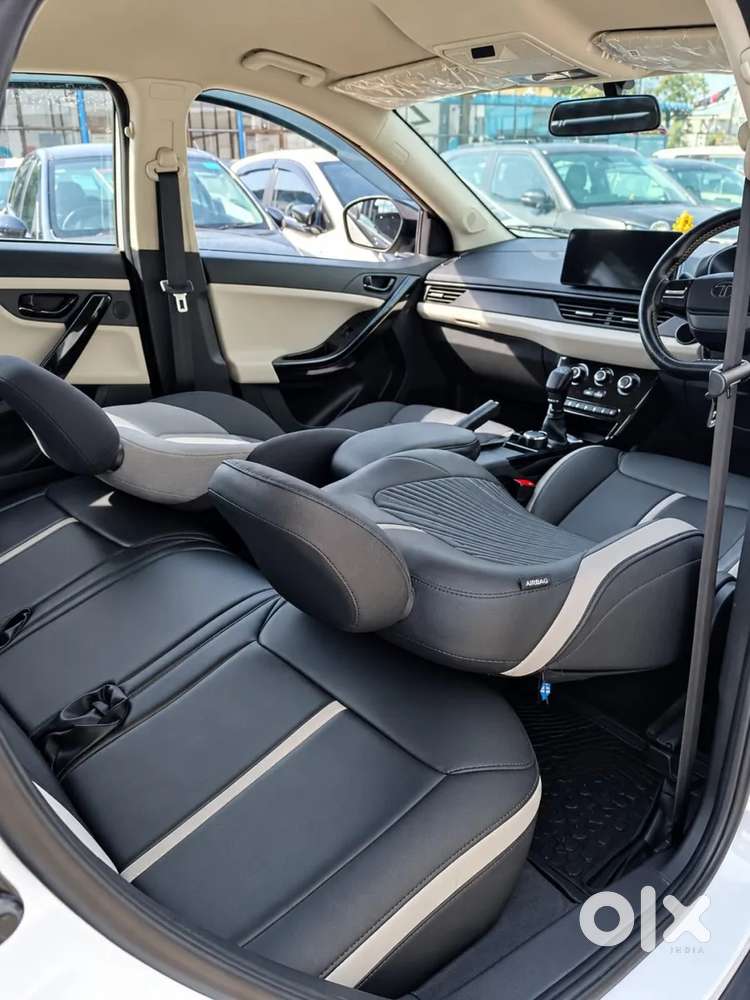 Tata Nexon, 2025, Petrol